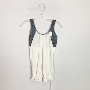 Lululemon sports bra active wear top